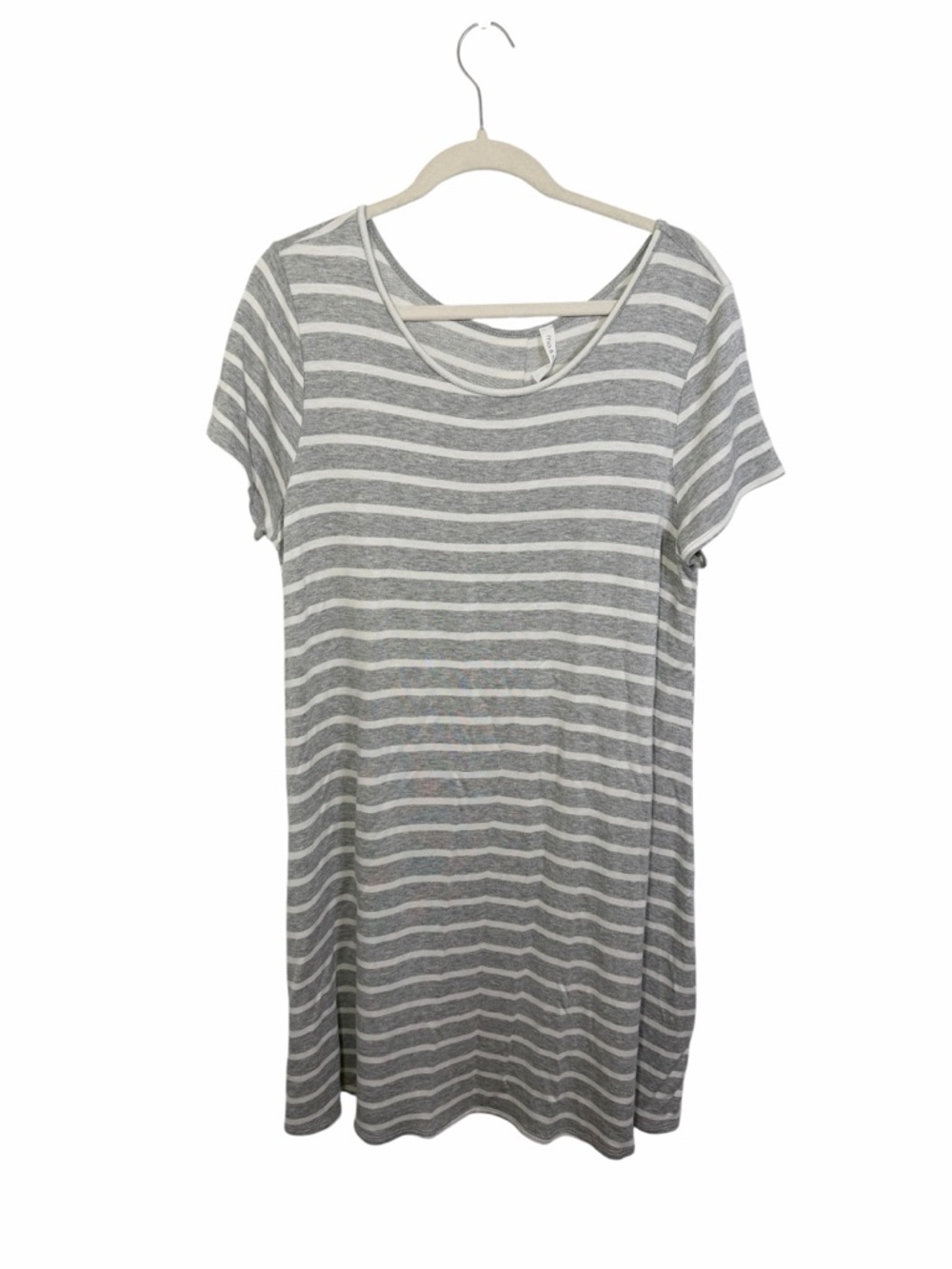 Mia & Tess Striped T-Shirt Dress XL Gray White Button Back Short Sleeve Casual